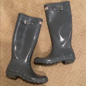 Hunter Women's Original Tall Gloss Rain Boots